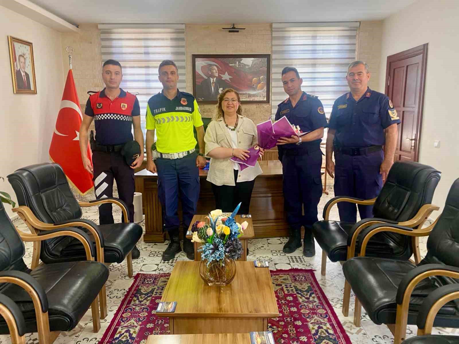 Kaymakam Doğru Germencik jandarmasını ağırladı
