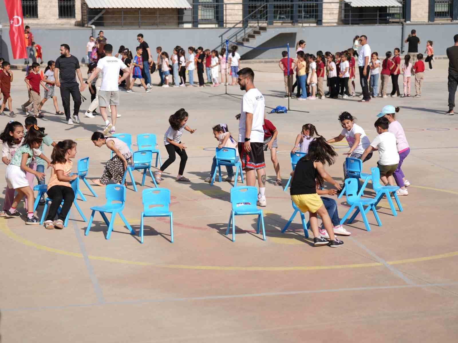 Başkan Yılmaz&rsquo;a Kuzeyşehir&rsquo;de sevgi seli
