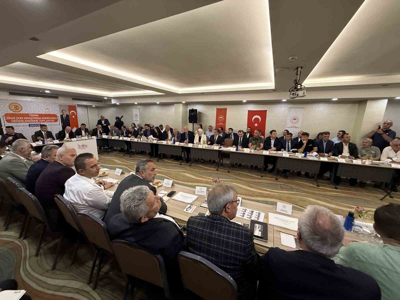 Zirai donun etkisi sahada inceleniyor
