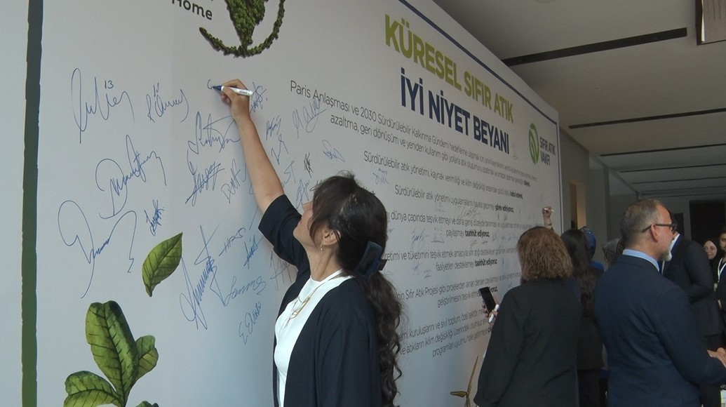 &lsquo;Geleceğe Nefes Şehirlere Diren&ccedil;&rsquo; temalı &ccedil;alıştay d&uuml;zenlendi
