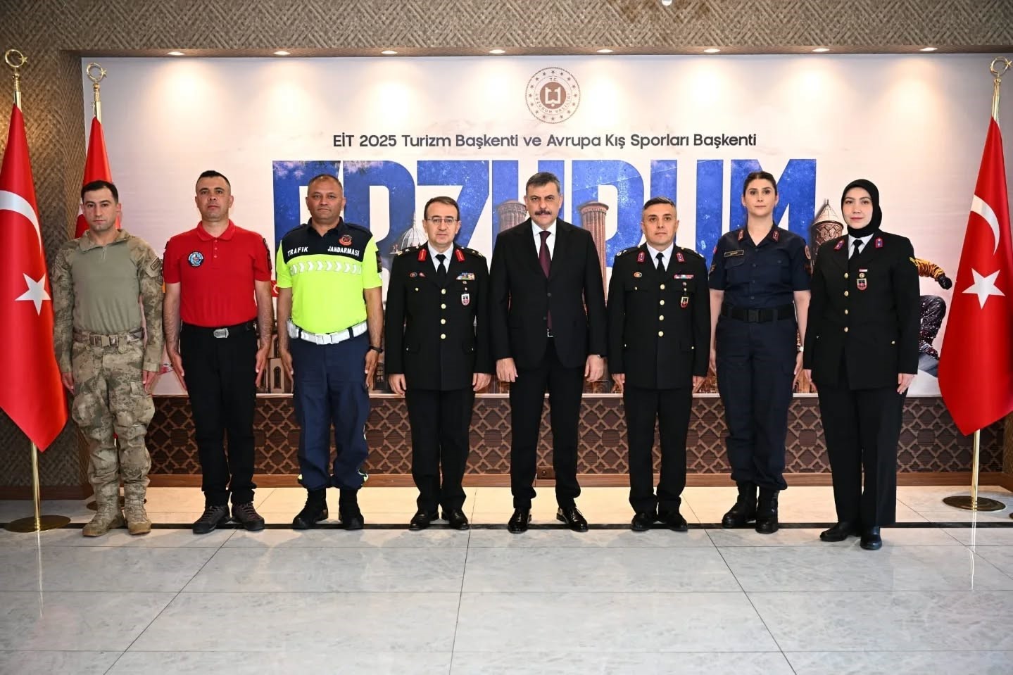 Jandarmada kuruluş yıldönümü coşkusu