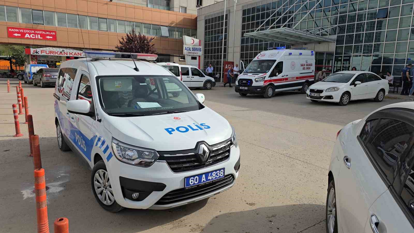 Tokat’ta miras kavgası kanlı bitti: Yengesini öldüren zanlı kaçtı
