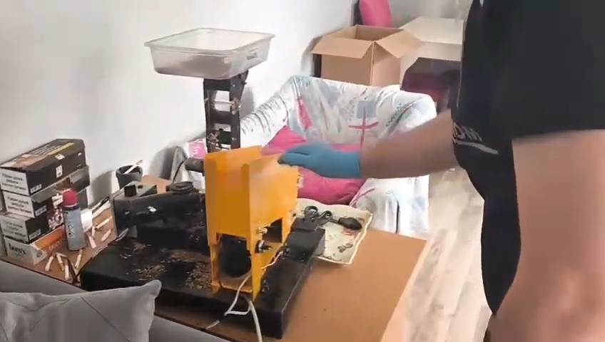 Samsun’da kaçak tütün mamülleri operasyonları: 5 gözaltı