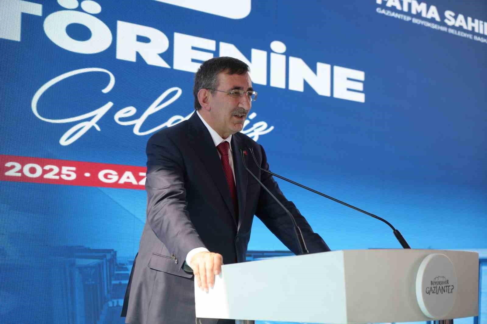 Cumhurbaşkanı Yardımcısı Cevdet Yılmaz, BÜSEM açılışında konuştu