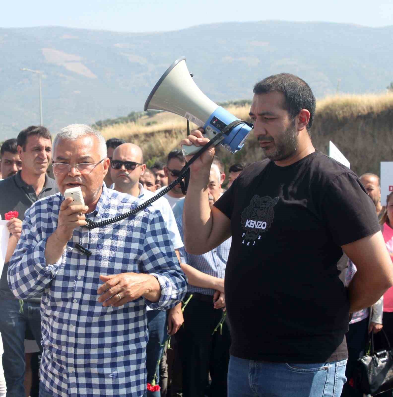 TOSBİ iş&ccedil;ilerinden &rsquo;&Ouml;l&uuml;m Yolu&rsquo; protestosu
