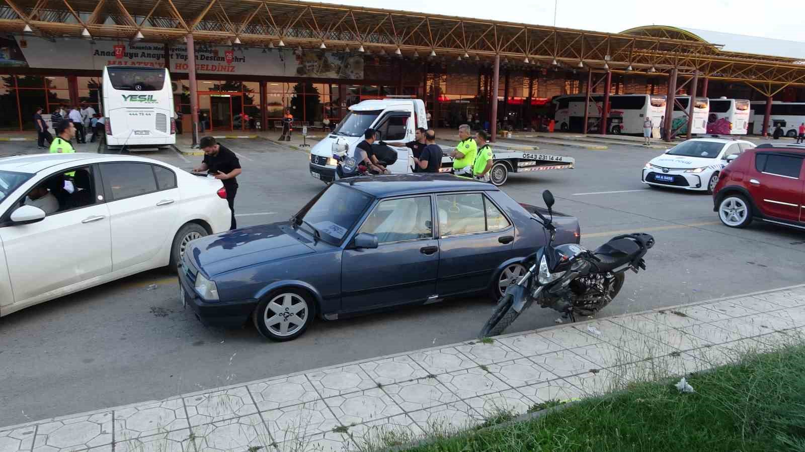 Drift atan sürücünün aracı bağlandı, ehliyetine el konuldu