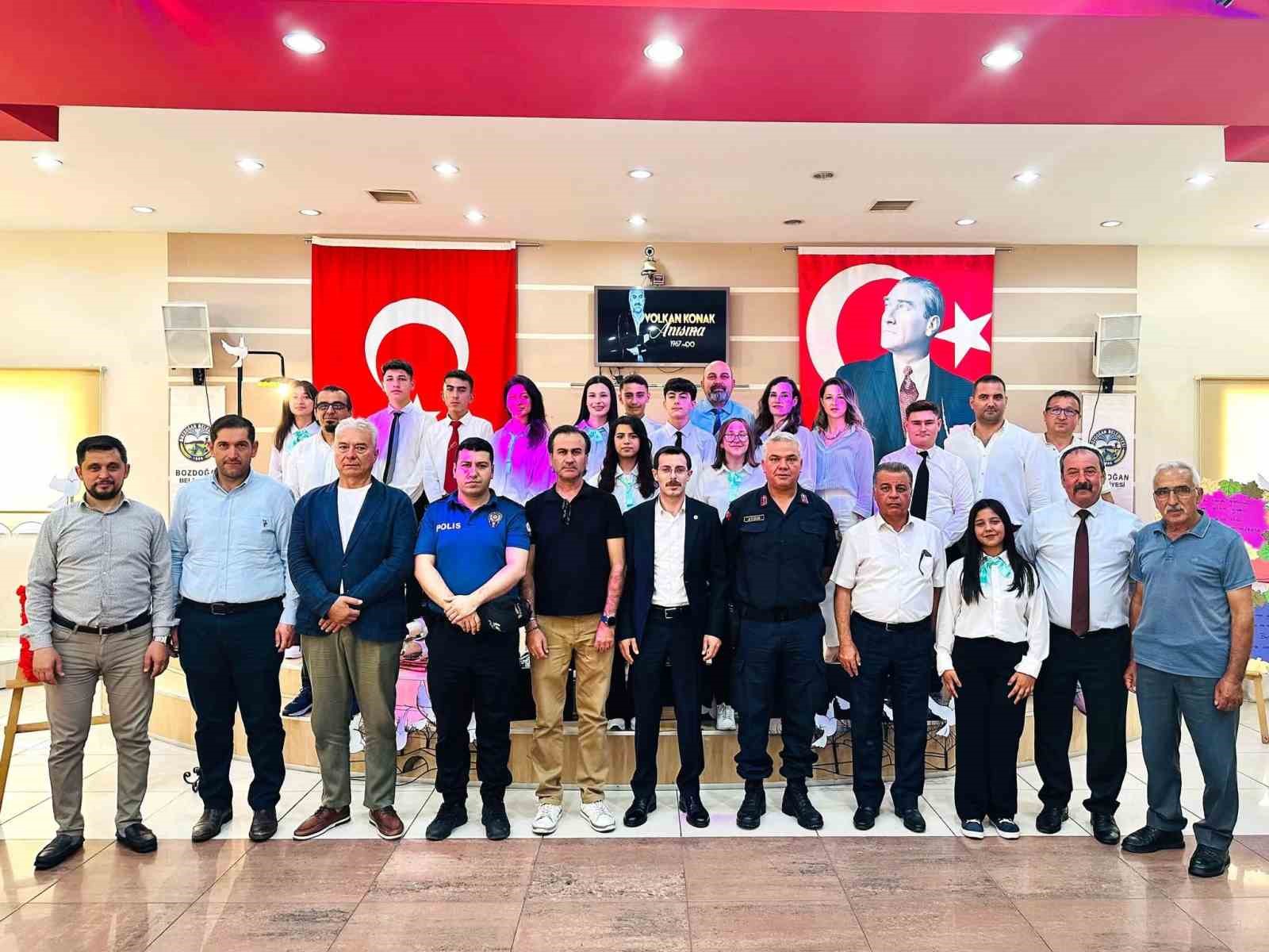 Bozdoğan’da şiir gecesi beğeni topladı