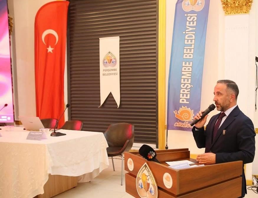 Perşembe geleceğini planlıyor
