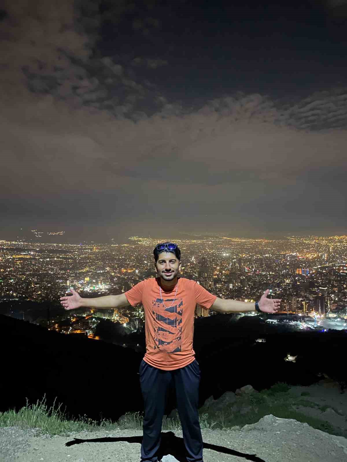 Elazığlı Türk gezgin Şahinoğlu: "İnsanlar tedirgin, dualarınızı bekliyoruz"