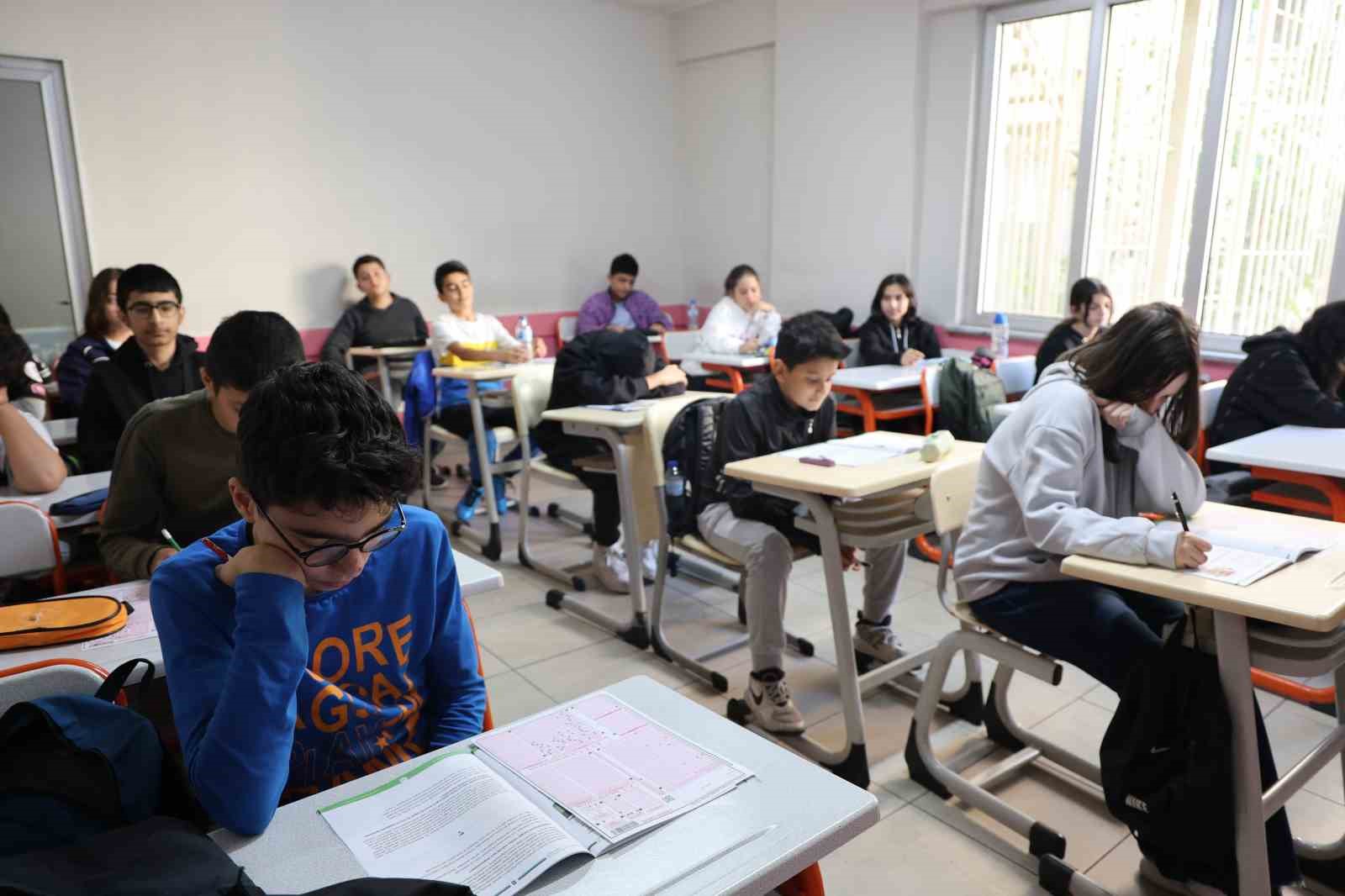 Uzmanlar uyardı: Sınav değil, kaygı zorlayabilir
