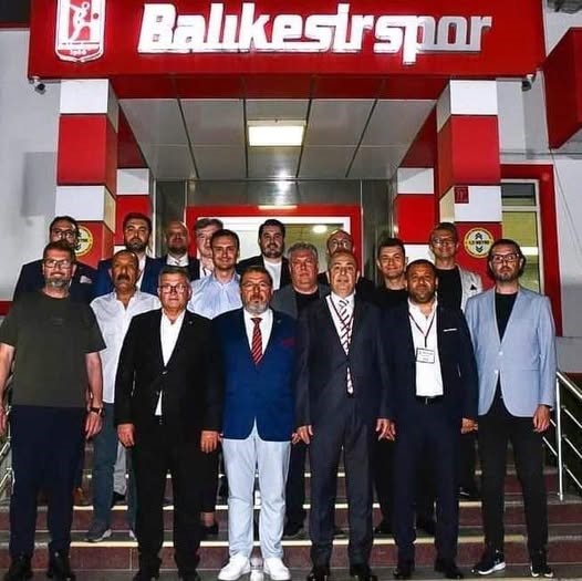 Balıkesirspor’da Başkan Abdullah Bekki ile devam kararı