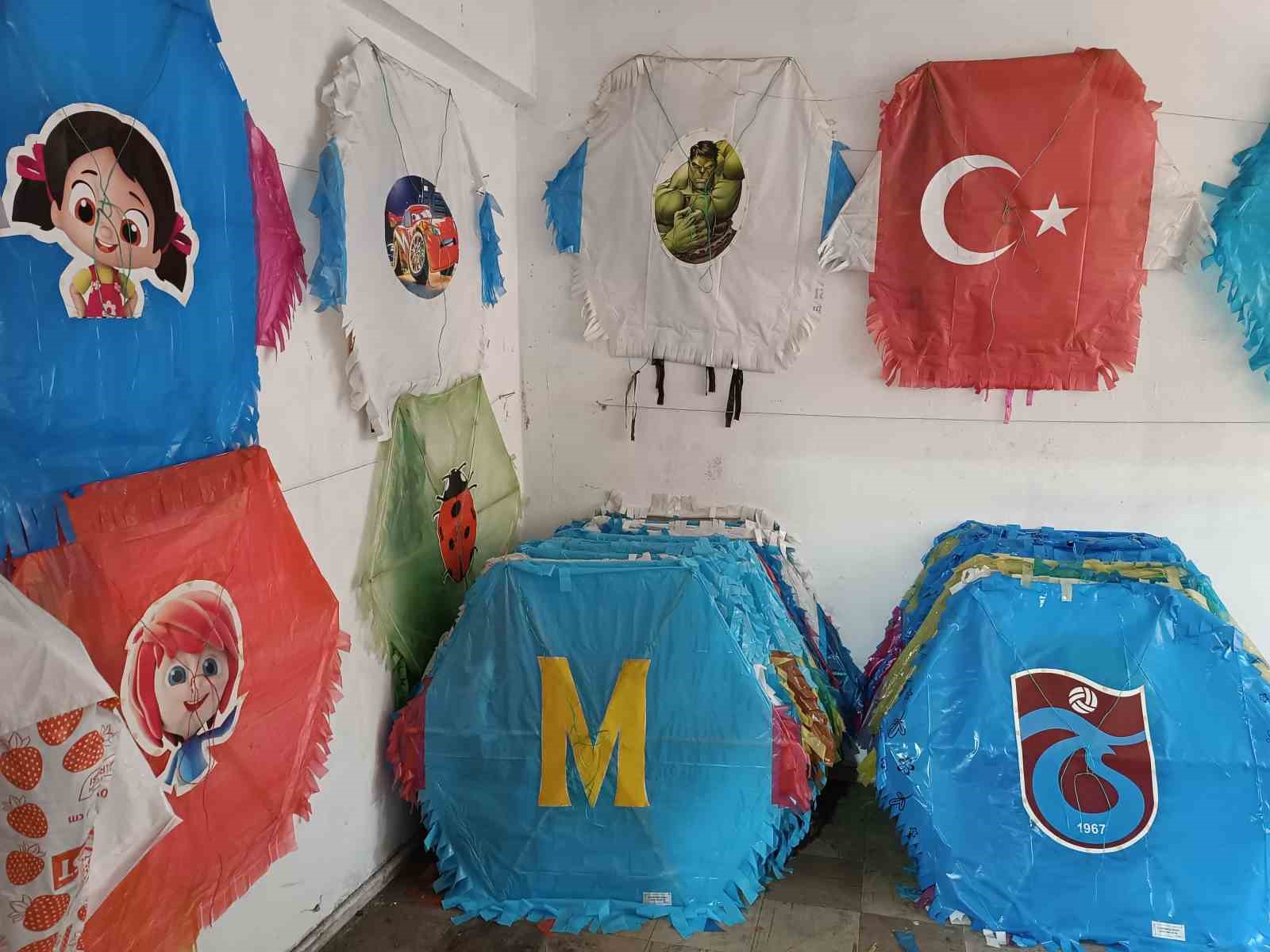 Samsunlu ustadan dünya gökyüzüne uçurtma: Güney Amerika’dan bile sipariş alıyor
