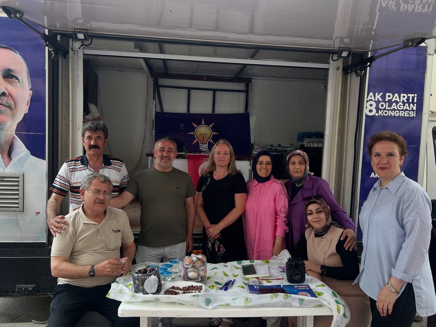AK Parti Bilecik’te üyelik standına yoğun ilgi
