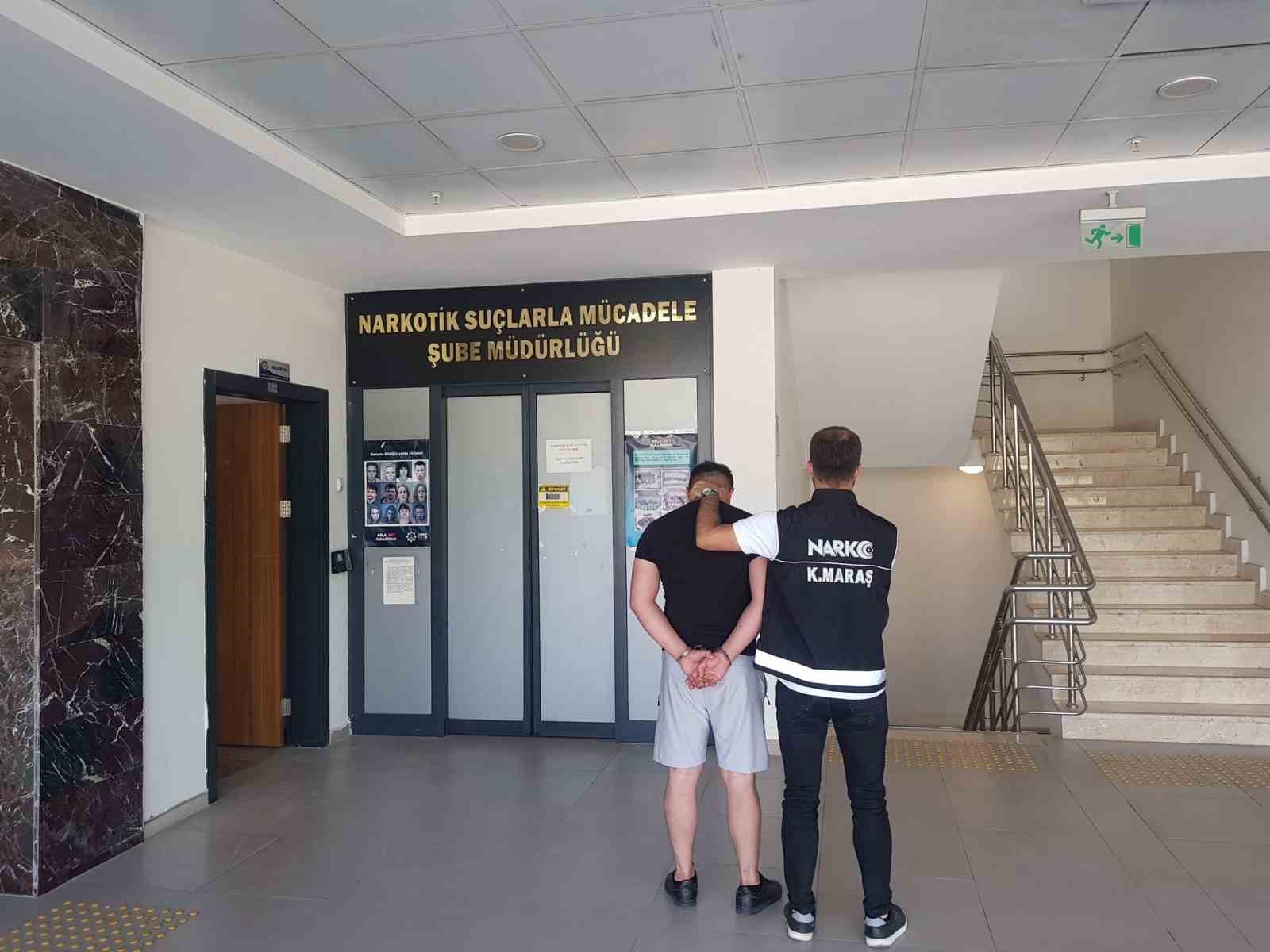 Uyuşturucu ticaretinden 12 yıl ceza alan hükümlü yakalandı