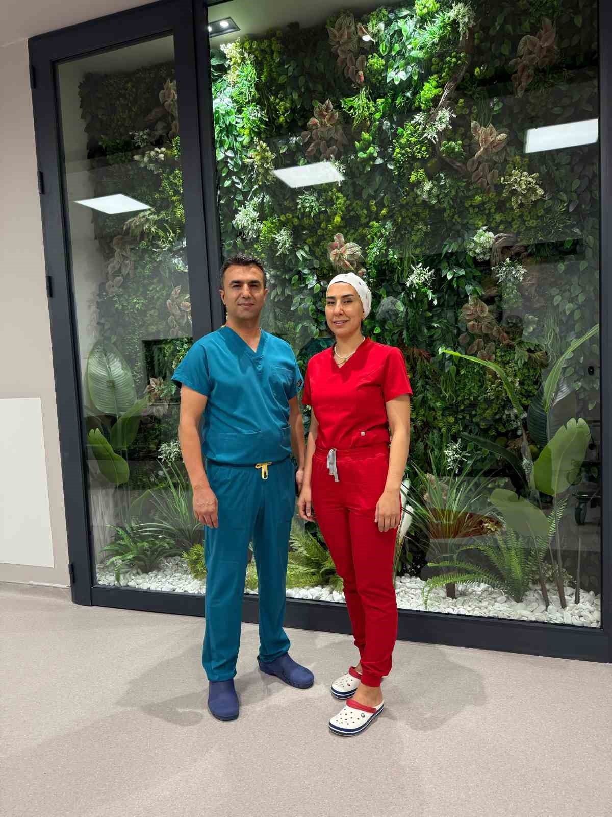 Kadın hastalıklarına V-Notes tekniğiyle ameliyat