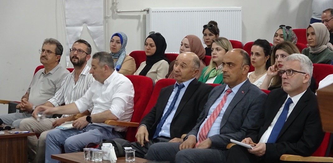 Tavşanlı’da Erasmus+ proje eğitimiyle uluslararası işbirliği güçleniyor