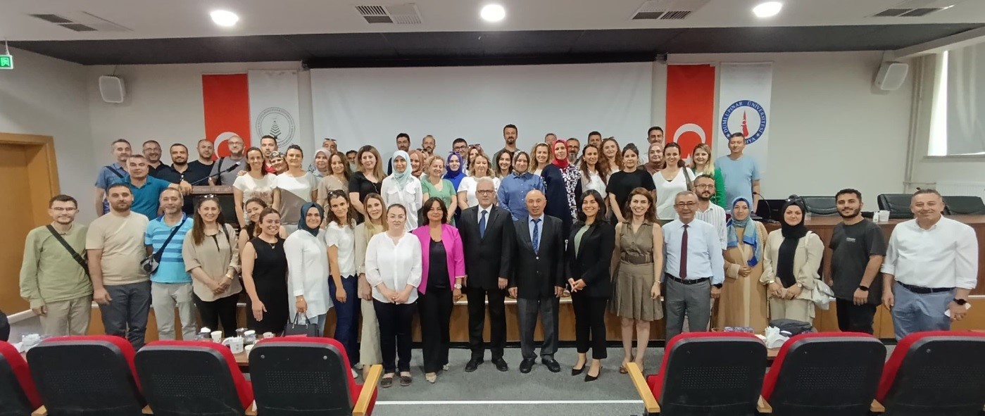 Tavşanlı&rsquo;da Erasmus+ proje eğitimiyle uluslararası işbirliği g&uuml;&ccedil;leniyor
