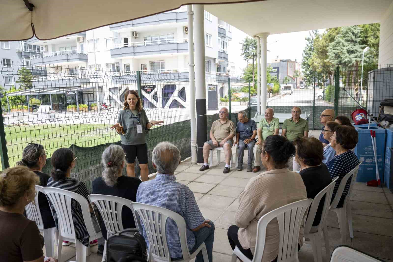 Mersin&rsquo;de yaşlılara doğru solunumun &ouml;nemi anlatıldı
