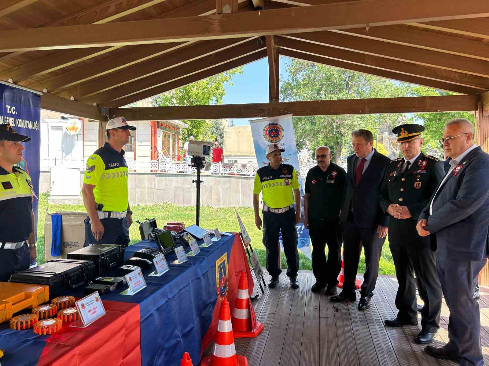 Jandarma Teşkilatı, 186. kuruluş yıl d&ouml;n&uuml;m&uuml;n&uuml; kutladı
