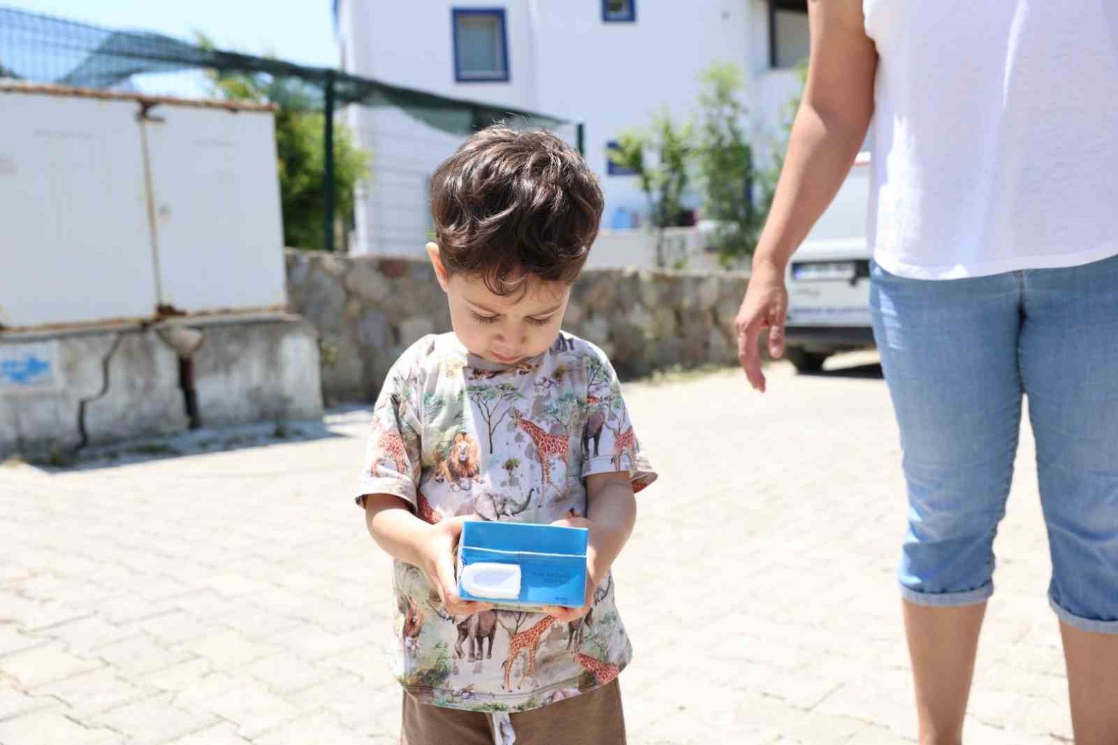 Bodrum Belediyesi &rsquo;Halk S&uuml;t Projesi&rsquo;ni s&uuml;rd&uuml;r&uuml;yor
