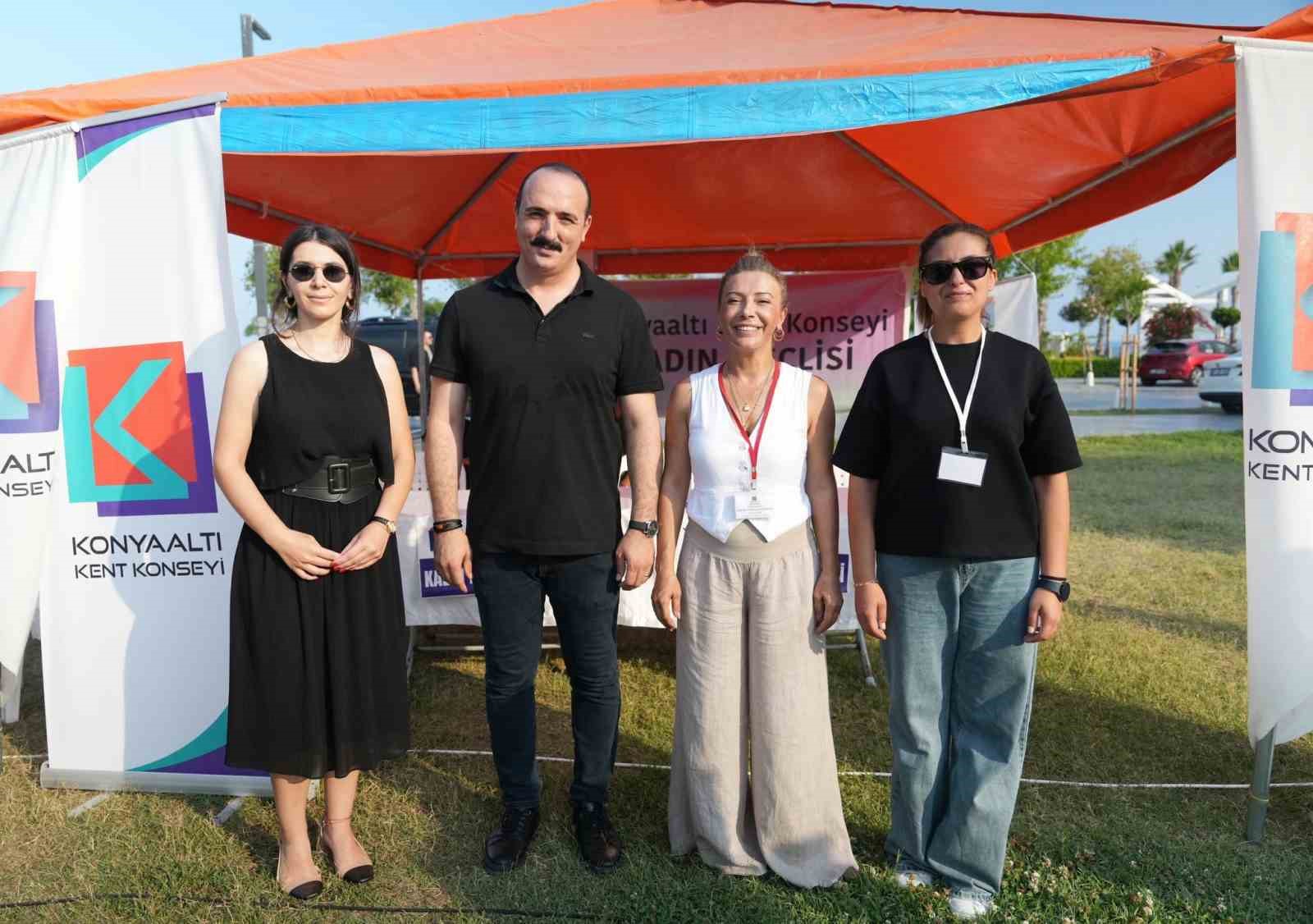 Başkan Kotan&rsquo;dan &uuml;reten kadınlara destek
