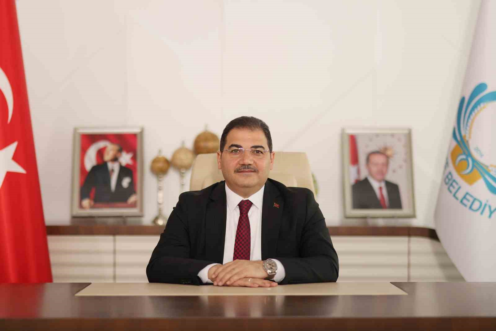 Canpolat Babalar Günü’nü kutladı