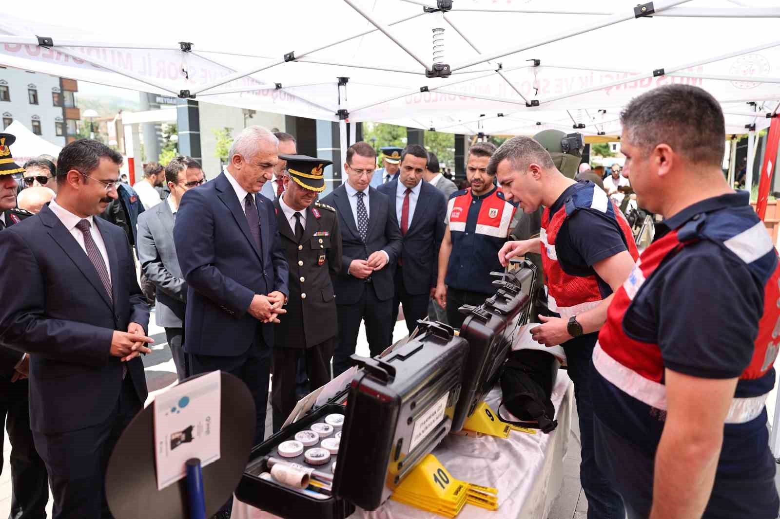 Muş’ta jandarma teşkilatının kuruluş yıl dönümü coşkuyla kutlandı