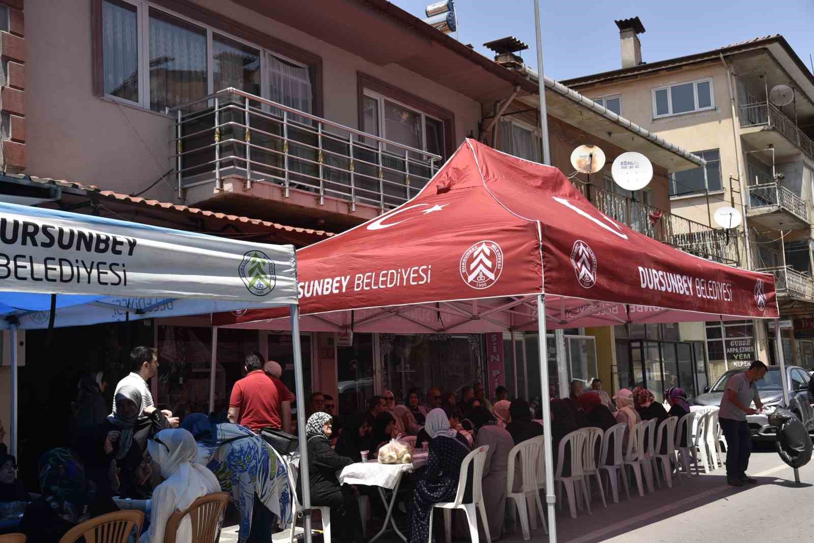 Bayrak Asan Dayı’nın mutlu günü