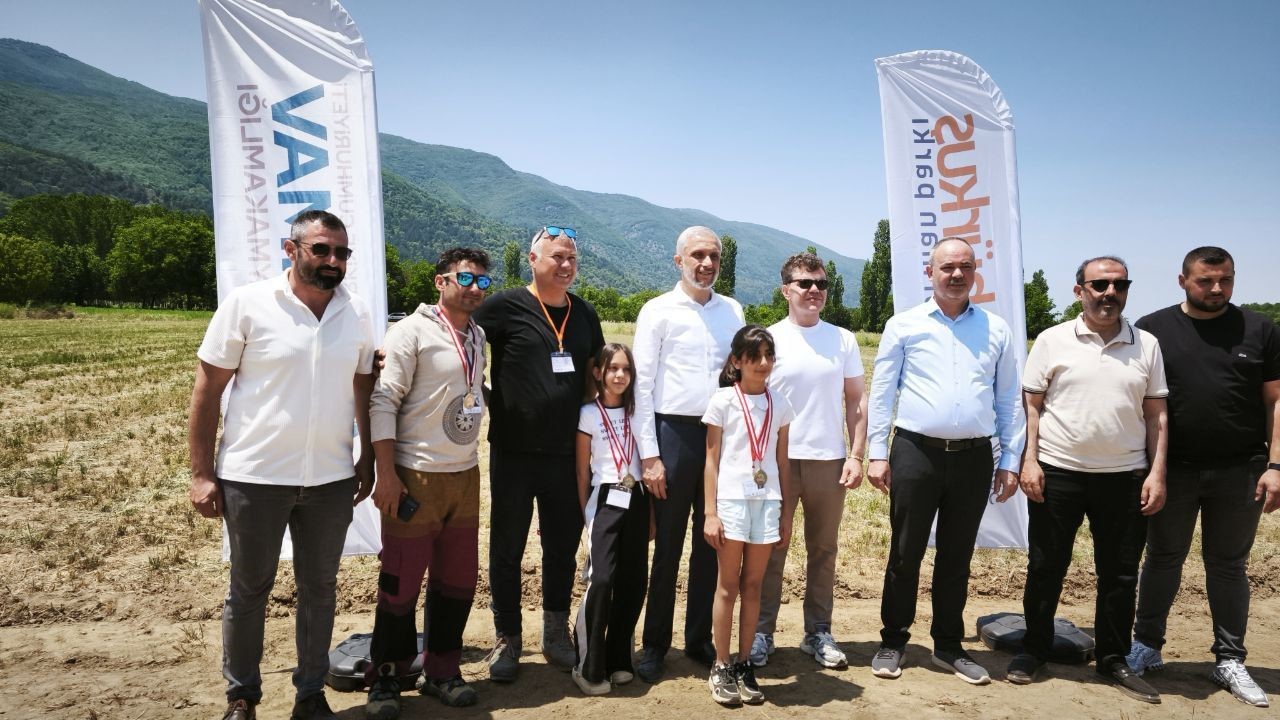 Simav-Eynal Havacılık Festivali başladı
