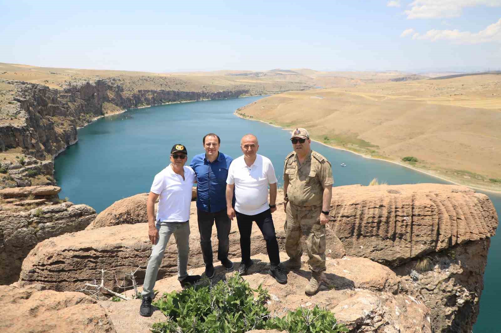 Vali Hatipoğlu’ndan Baskil’de doğal güzelliklere ziyaret