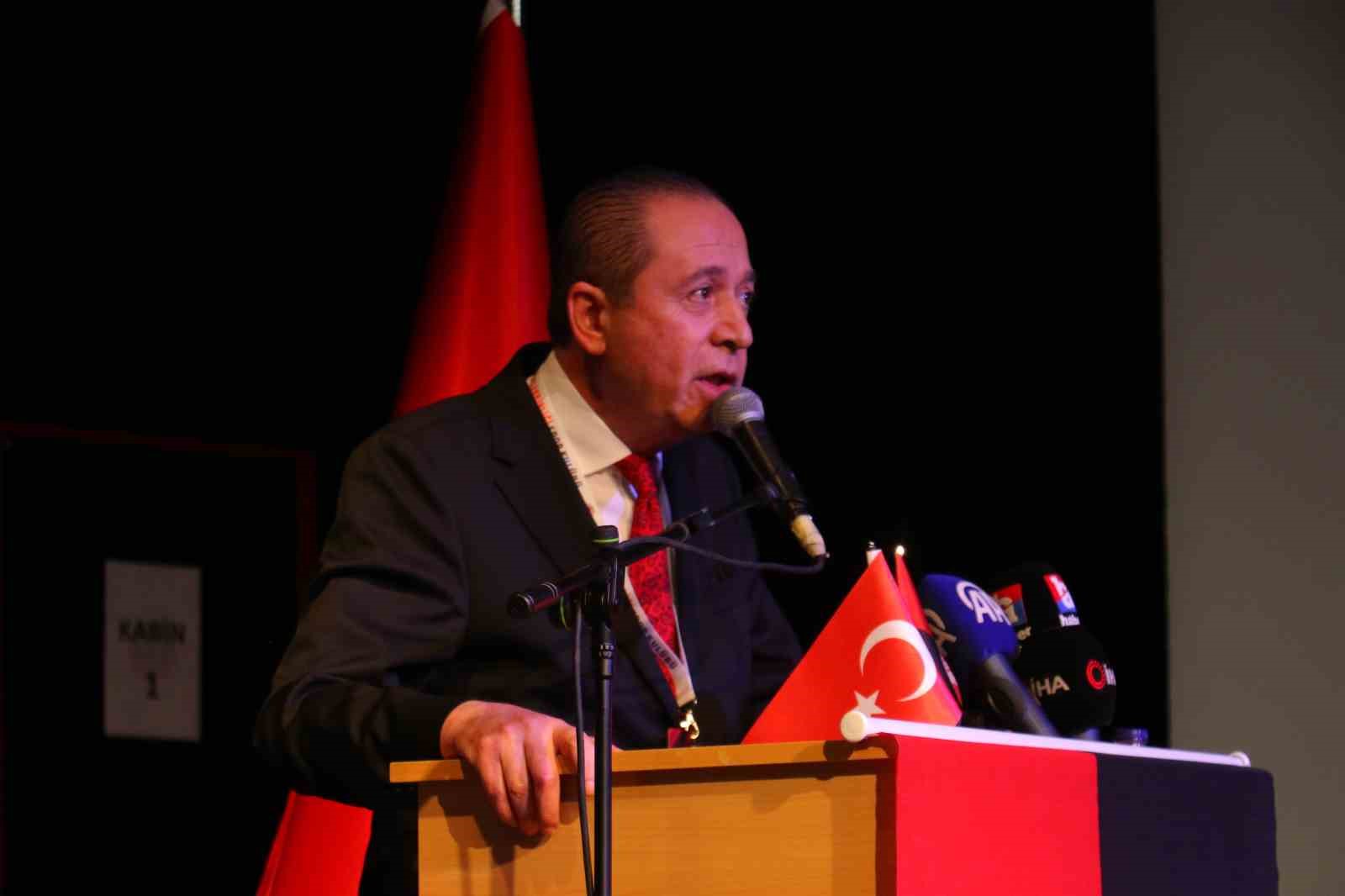 Gençlerbirliği’nde Osman Sungur yeniden başkan seçildi