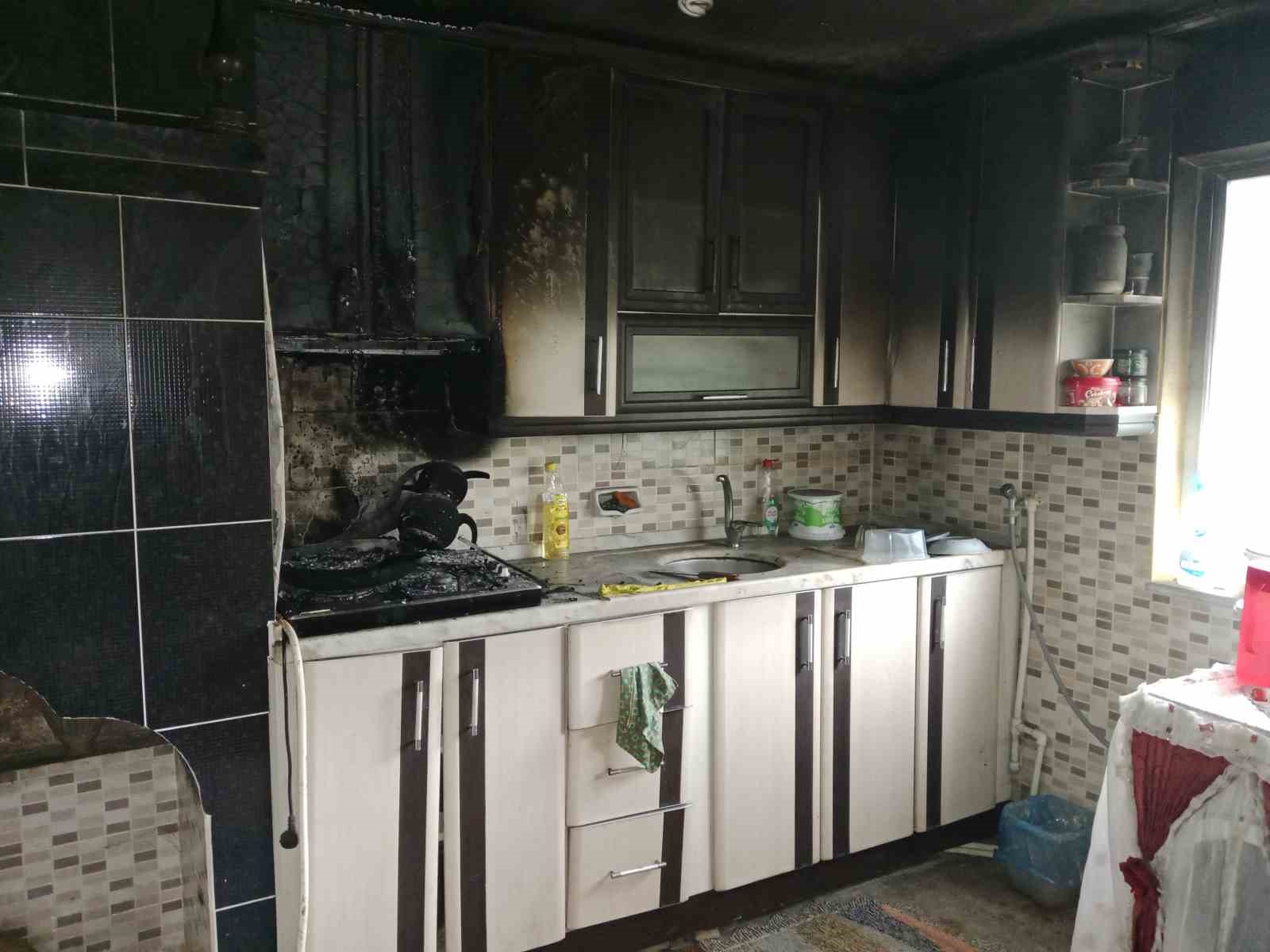 Ordu’da ocakta unutulan yemek yangına neden oldu