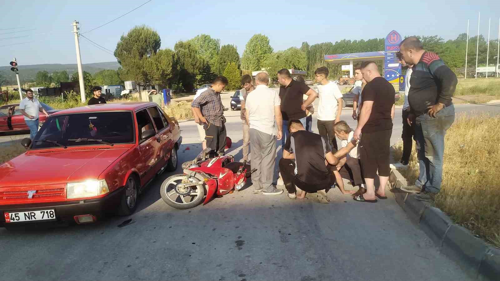 Hisarcık’ta otomobil ile motosikletle çarpıştı: 1 yaralı