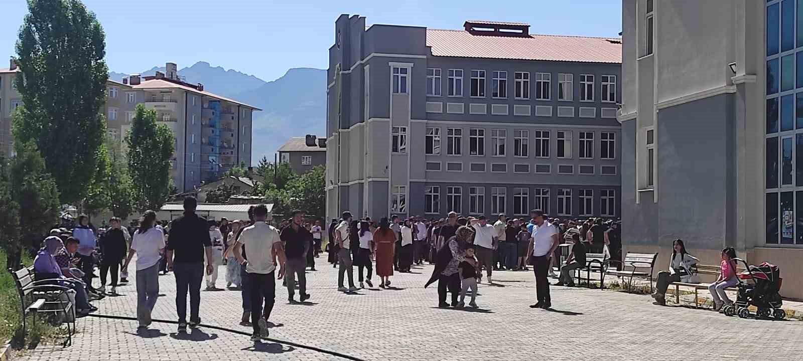 Van’da LGS heyecanı başladı