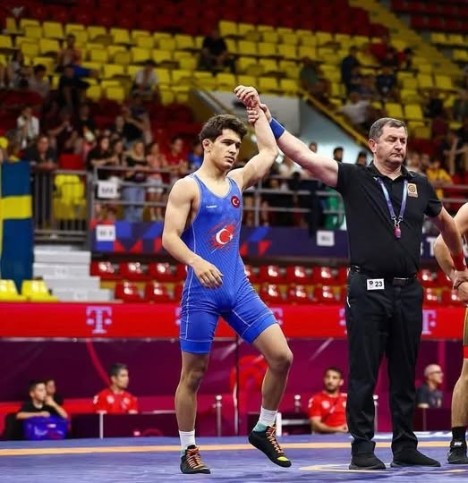 Afyonkarahisar Spor Lisesi öğrencisi Avrupa’da madalya kazandı