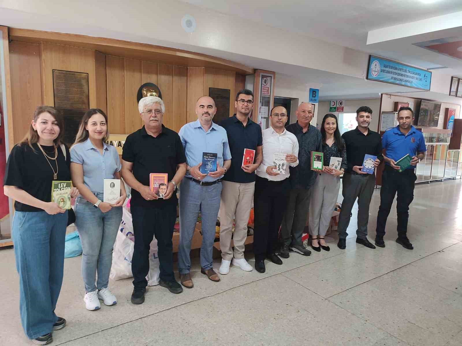 "Kitaplar Özgürleştirir" projesi tamamlandı