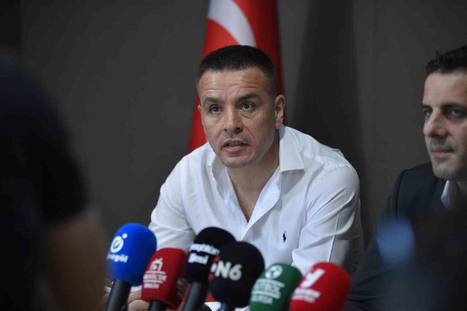 İnegölspor’da İsmail Güldüren dönemi resmen başladı