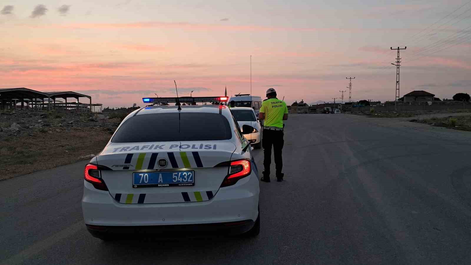 Ehliyetsiz motosiklet s&uuml;r&uuml;c&uuml;s&uuml;ne ceza
