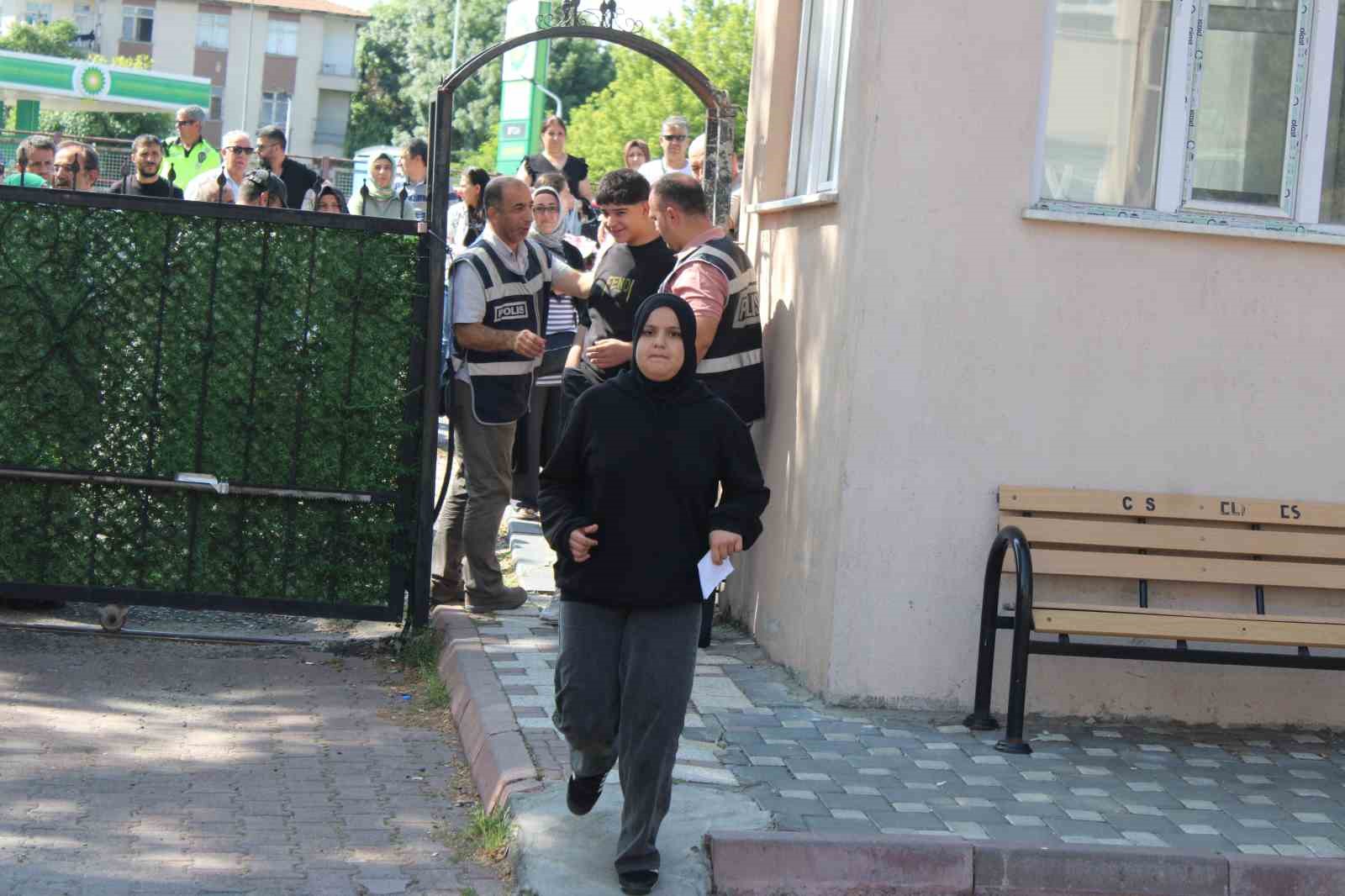 Kayseri&rsquo;de LGS heyecanı başladı
