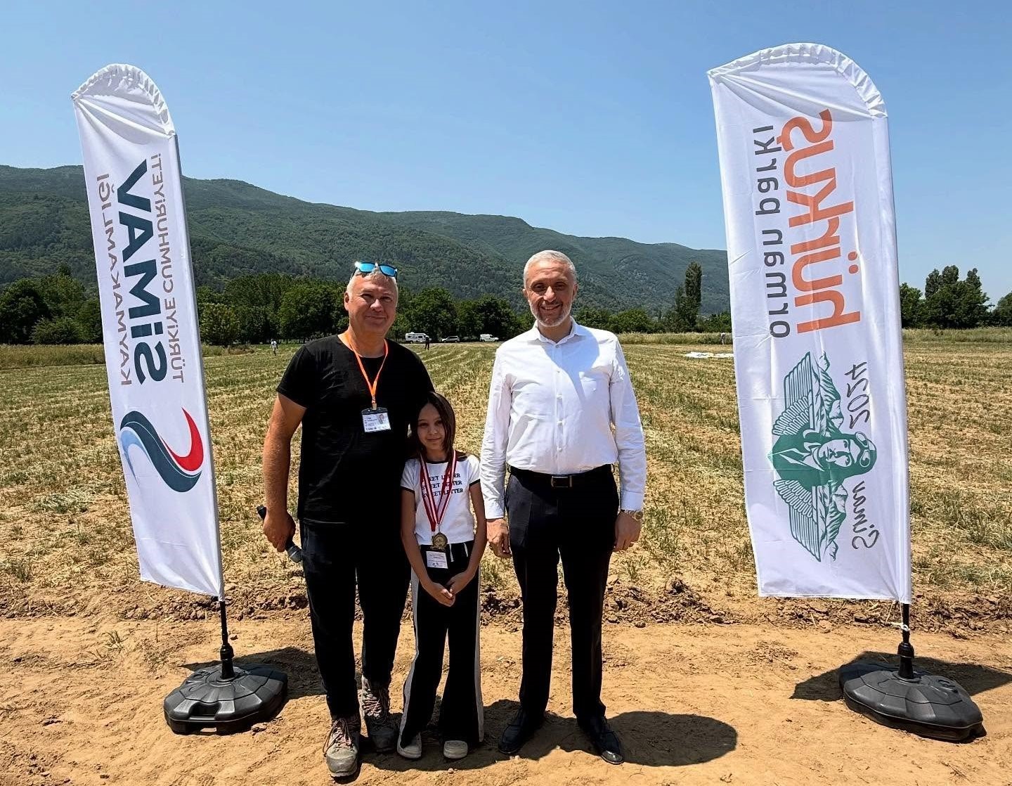 Simav Eynal Paraşüt ve Havacılık Festivali’nde 2 günde 175 sporcu 550 sorti uçuş gerçekleştirdi
