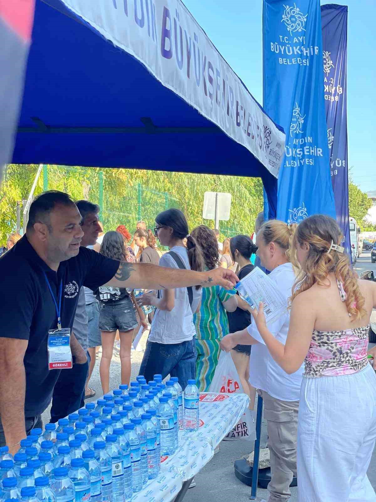 Büyükşehir, sınava giren öğrencileri unutmadı

