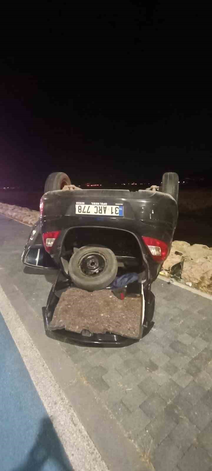 Edremit&rsquo;te trafik kazası: 3 yaralı
