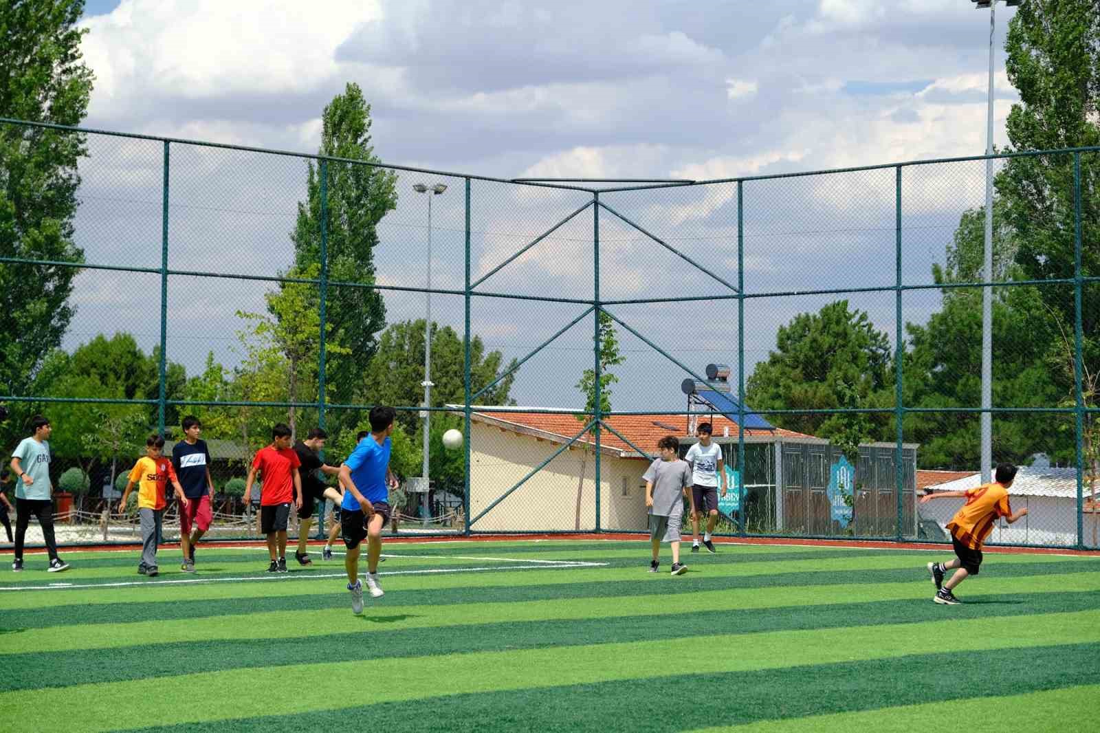 Lise Medeniyet Akademileri&rsquo;nde yaz d&ouml;nemi kayıtları başlıyor

