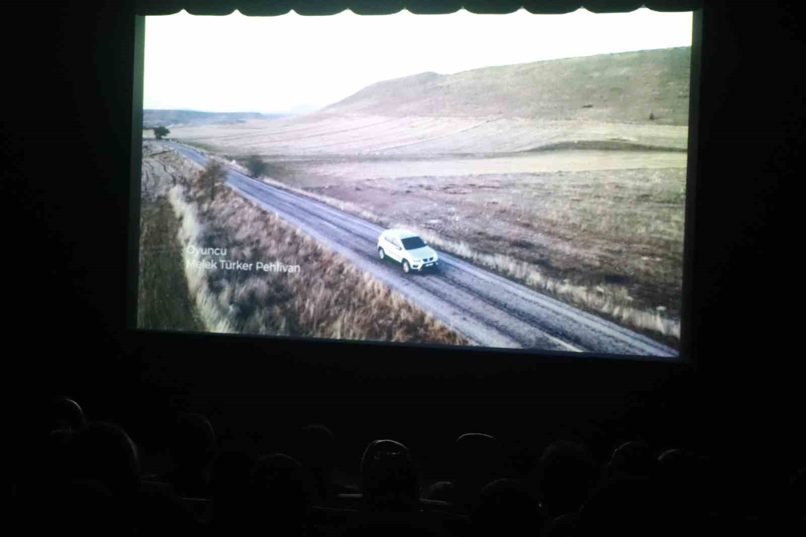 İşitme engellilerden Babalar Günü’ne özel film gösterimi
