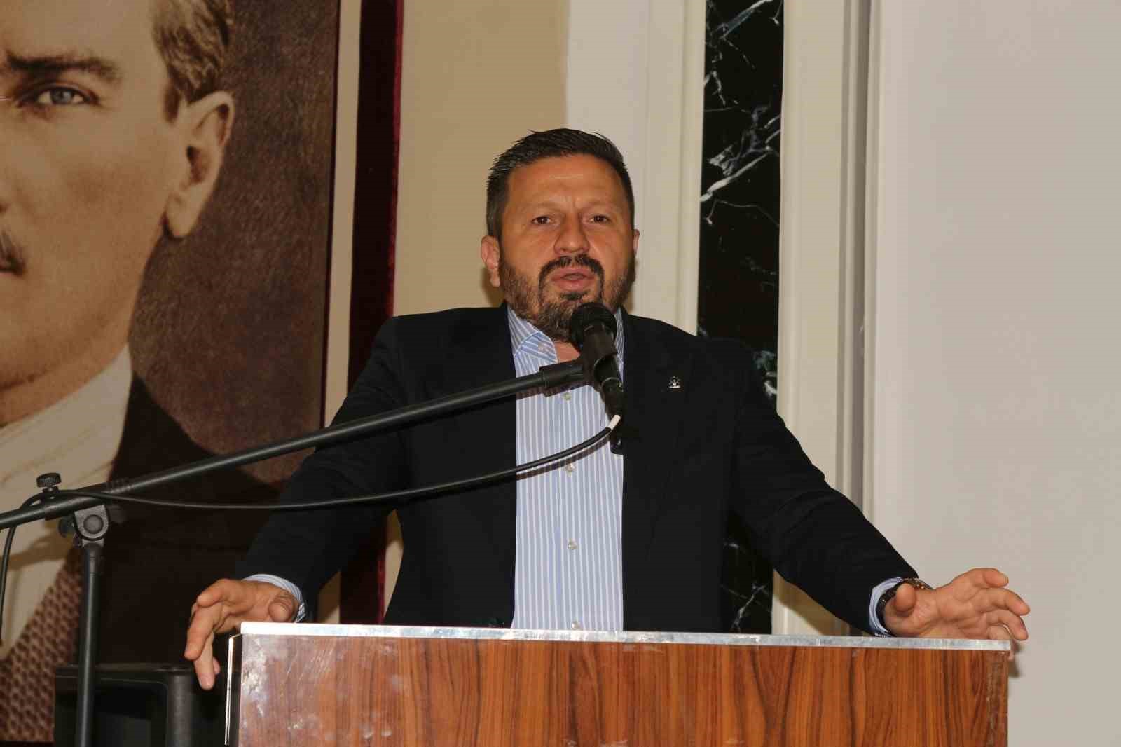 AK Parti Karesi İlçe Başkanlığı Danışma Meclisi toplandı