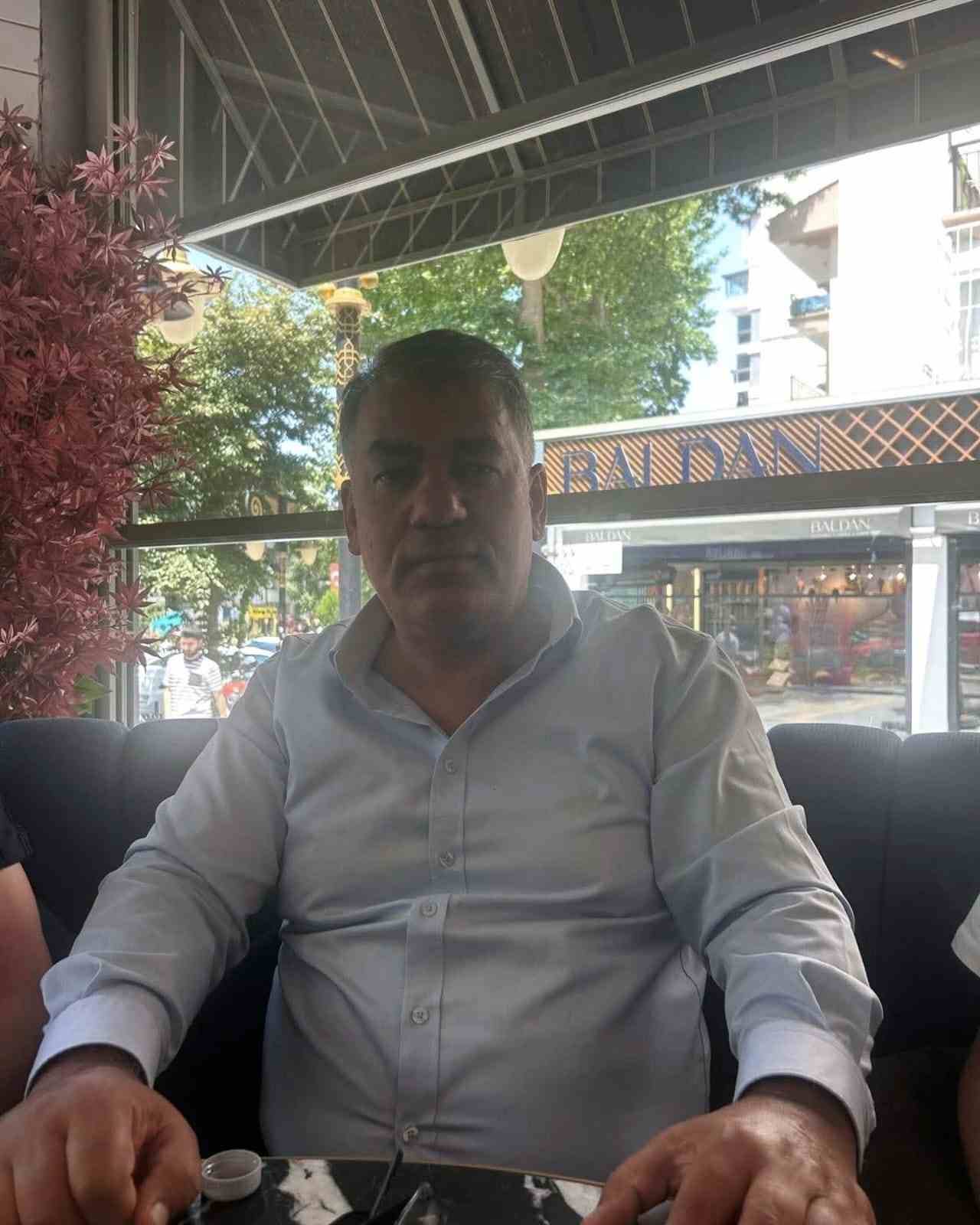 Hüseyin Altınbaş, Belediye Kütahyaspor başkan adaylığından çekildi
