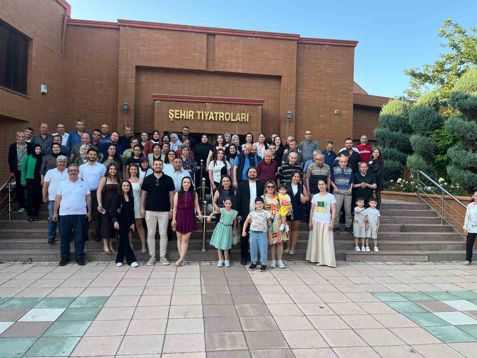 Eskişehir&rsquo;de engelli bireyler tiyatro g&ouml;sterisi sundu
