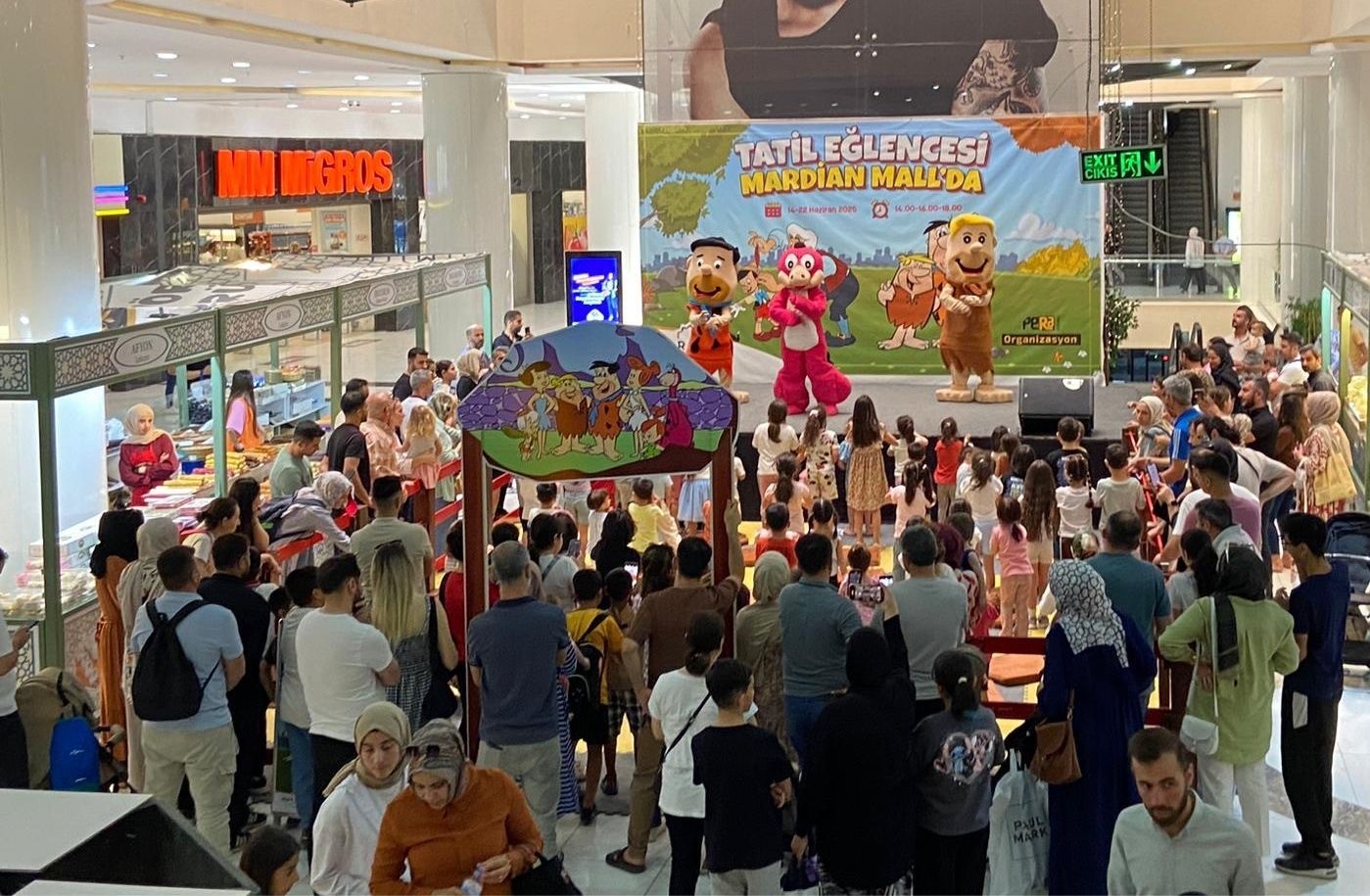 Mardin’de öğrencilere karne hediyesi olarak etkinlikler düzenleniyor