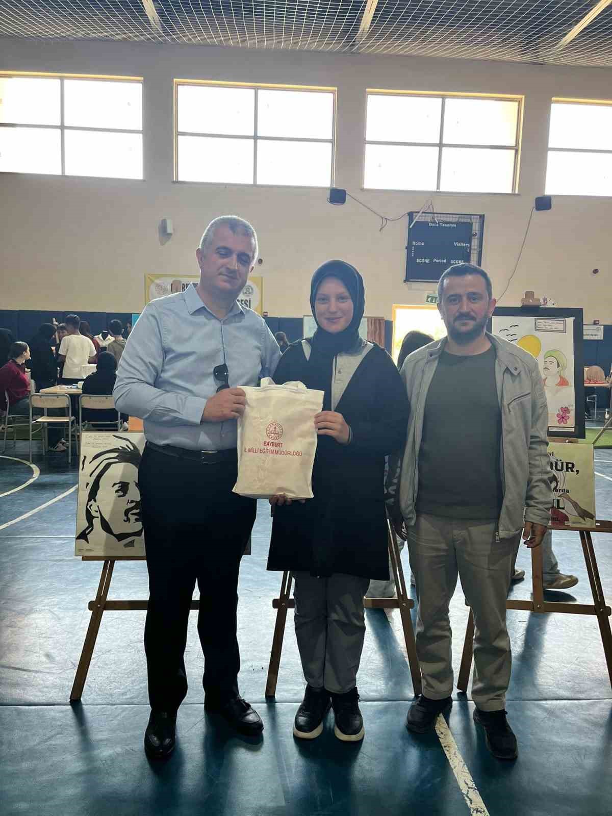 ’Dilimizin Zenginlikleri Projesi’ kapsamında sergi açıldı
