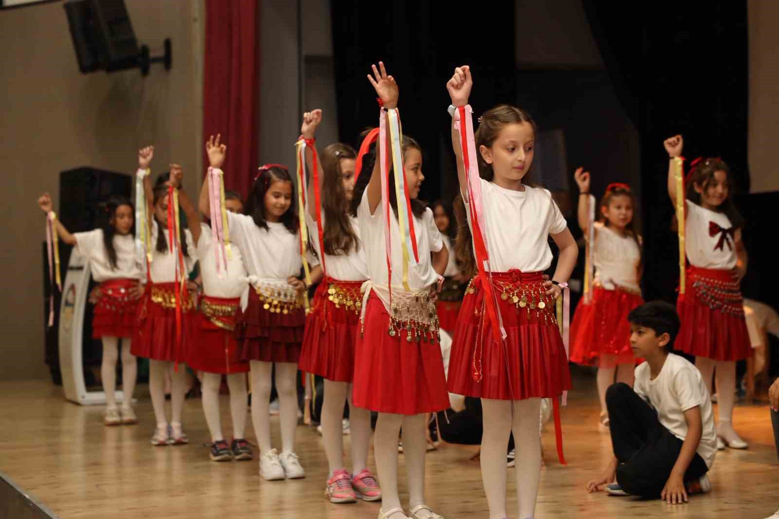 Bilgievleri&rsquo;nden yıl sonu ş&ouml;leni
